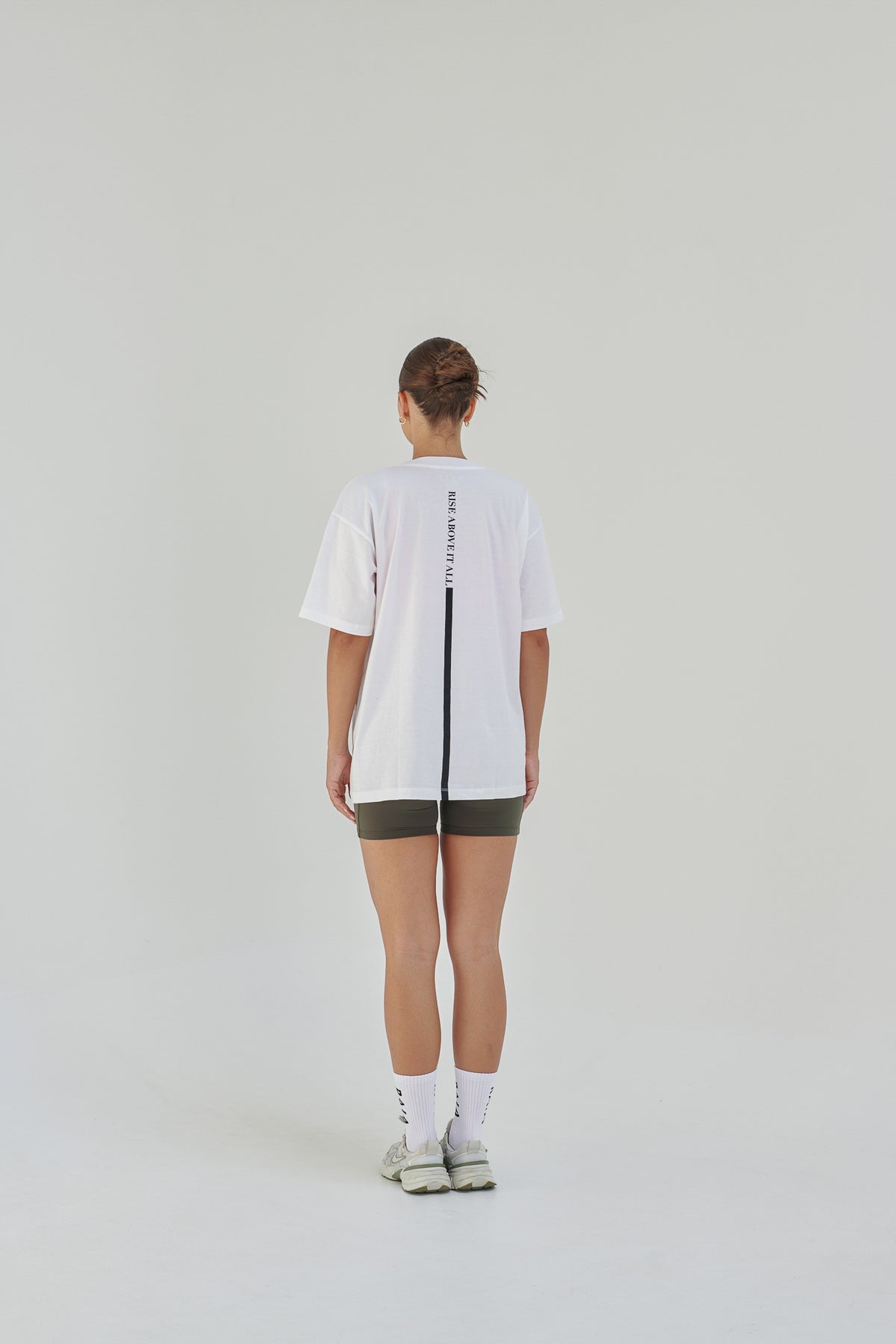 Tシャツ・カットソー RONRON 88 STAR MIXED APPLIQUE OVER FIT T SHIRT WHITE RR24CST 88 STAR MIXED APPLIQUE OVER FIT T SHIRT WHITE MELANGE