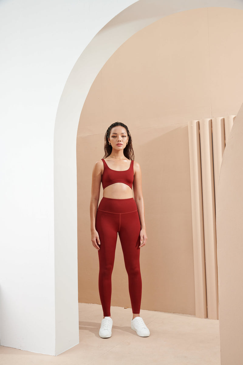 	11.	Sustainable Workout Clothes Collection for Women
	12.	Sports Bra with High Support for Running and Gym
	13.	Best Sports Bra for High Impact Activities
	14.	Comfortable and Supportive Sports Leggings for Women
	15.	Stylish Blue Leggings for Workout and Yoga
	16.	Longline Sports Bra for Extra Support and Style
	17.	Best High Support Sports Bras for Active Women
	18.	Yoga Leggings and Bra Set for Comfortable Practice
	19.	Stylish and Supportive Sports Bra Collection
	20.	Sustainable Activewear Collection 
