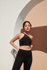 AirRise Mesh Convertible neck sports bra - Black