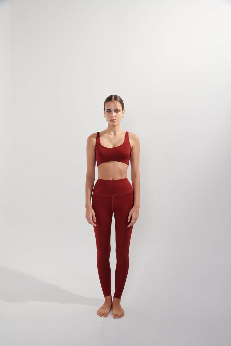 The AirRise scoop neck sports bra - Wine Red